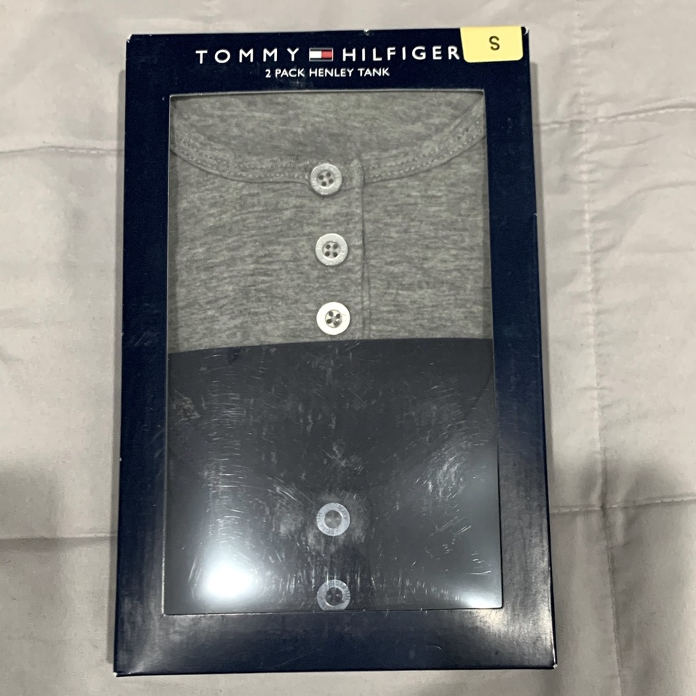Tommy Hilfiger Henley tanks